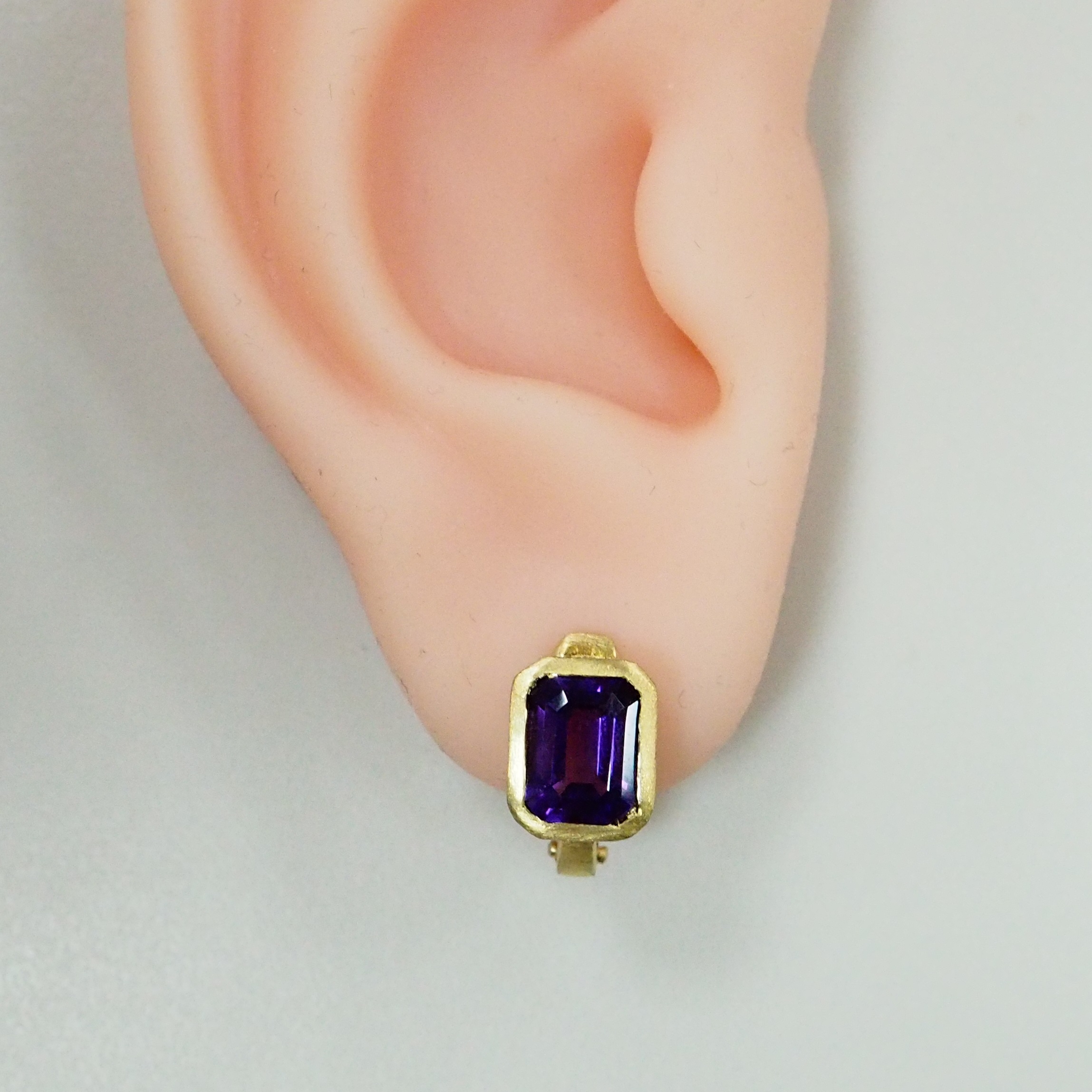 Серебряные серьги с аметистами